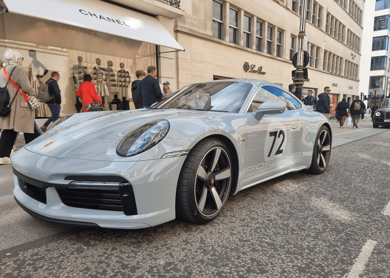 Porsche 911 Sport Classic front left